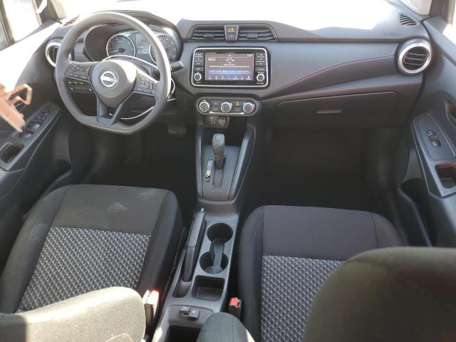 Nissan Versa S Image 9