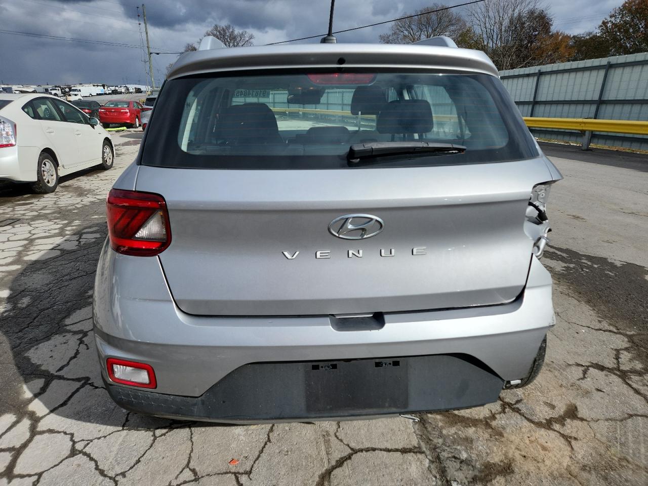 Hyundai VENUE Sel Image 8