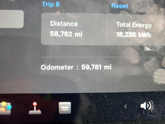 Tesla Model 3 Image 9