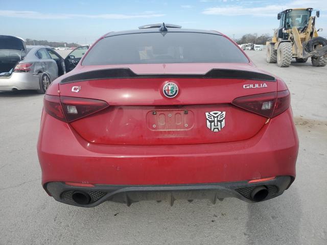 Alfa Romeo Giulia Q4 Image 3