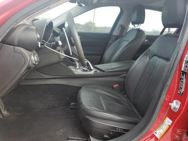 Alfa Romeo Giulia Q4 Image 6