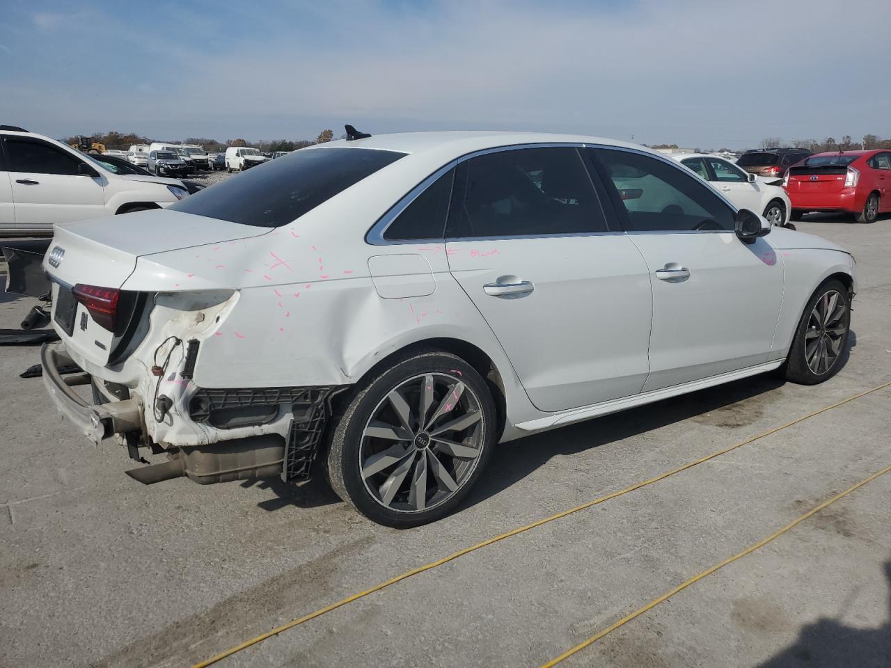 Audi A4 Premium 40 Image 2