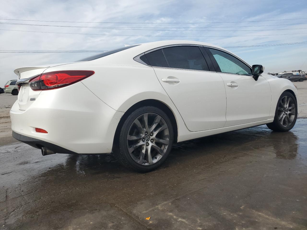 Mazda 6 Grand Touring Image 12