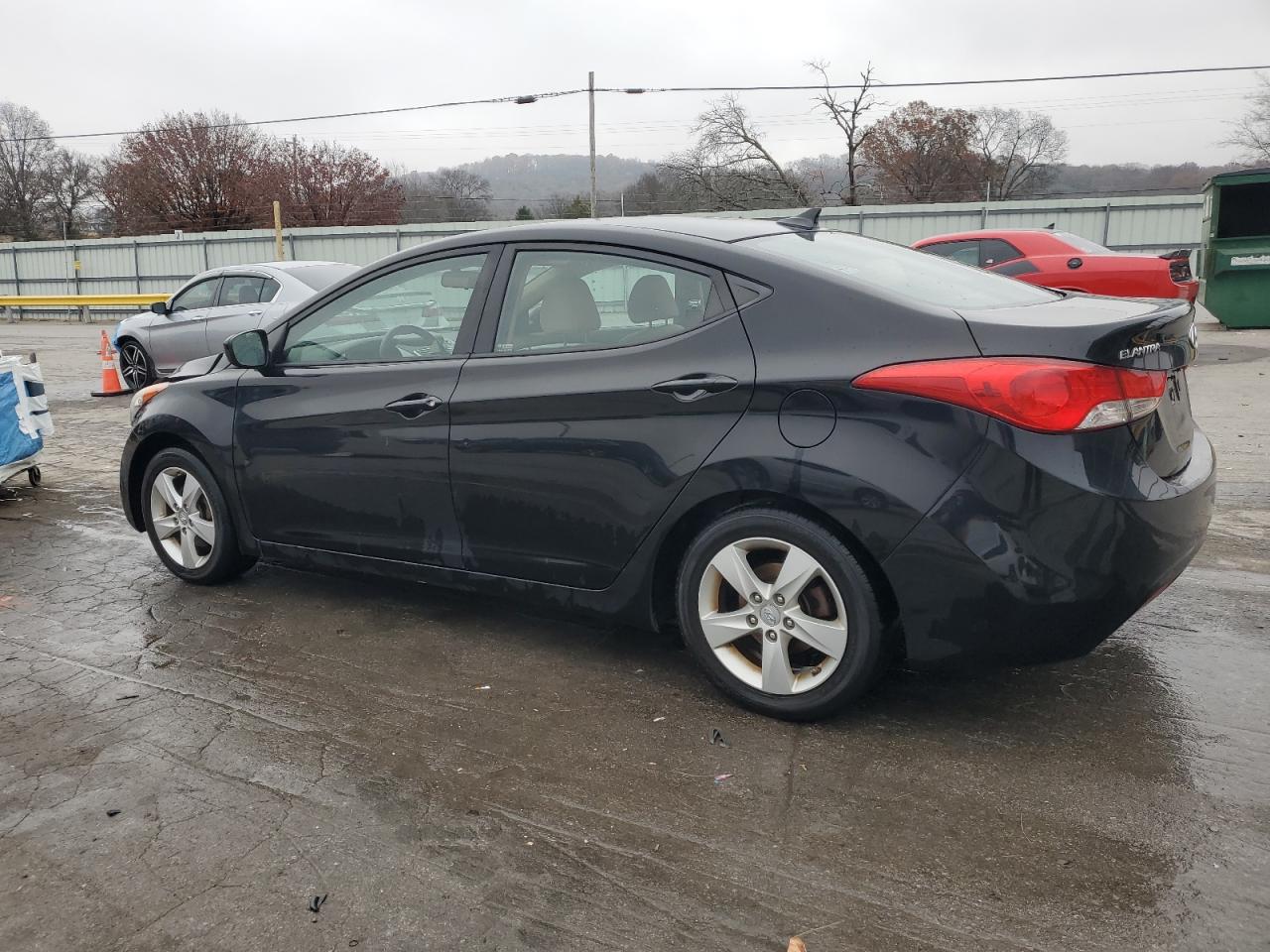 Hyundai ELANTRA Gls Image 3