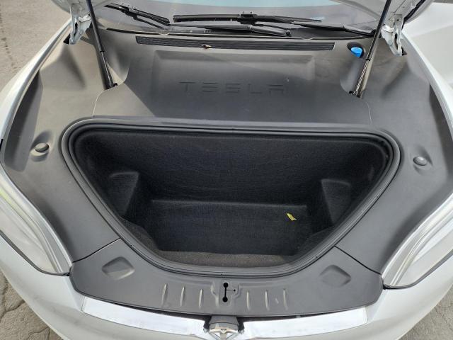 Tesla Model S Image 2