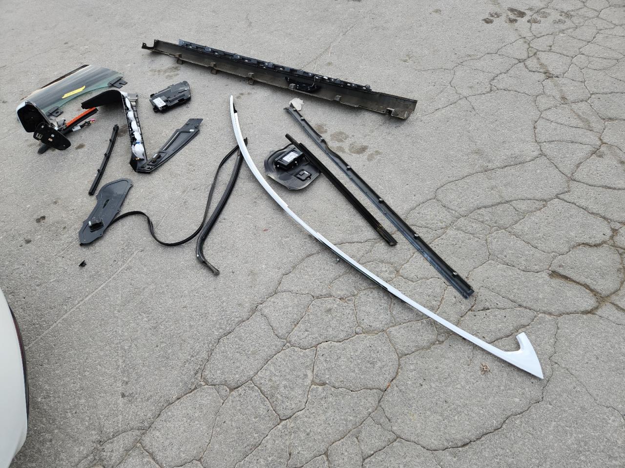 Tesla Model S Image 13