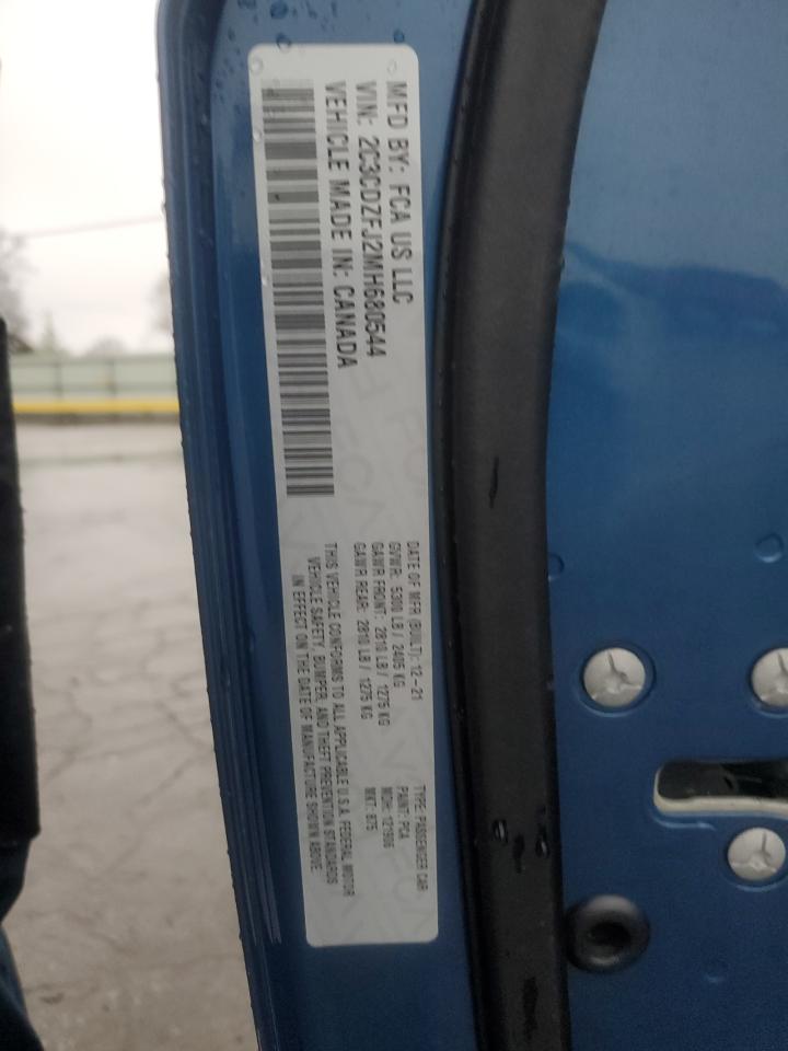 Dodge Challenger R/t Scat Pack Image 2