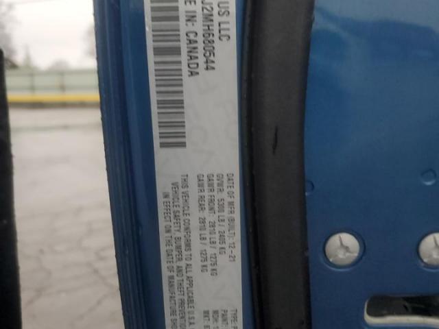 Dodge Challenger R/t Scat Pack Image 2