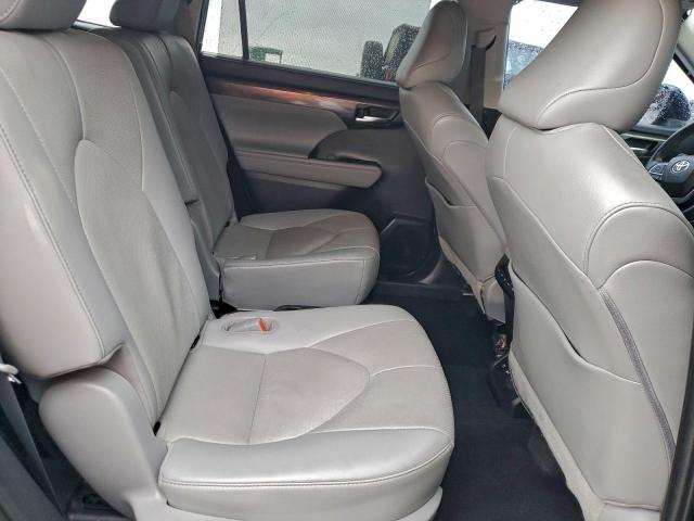 Toyota Highlander Limited Image 10