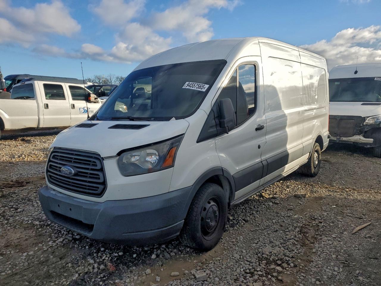 Ford Transit T-150 Image 1
