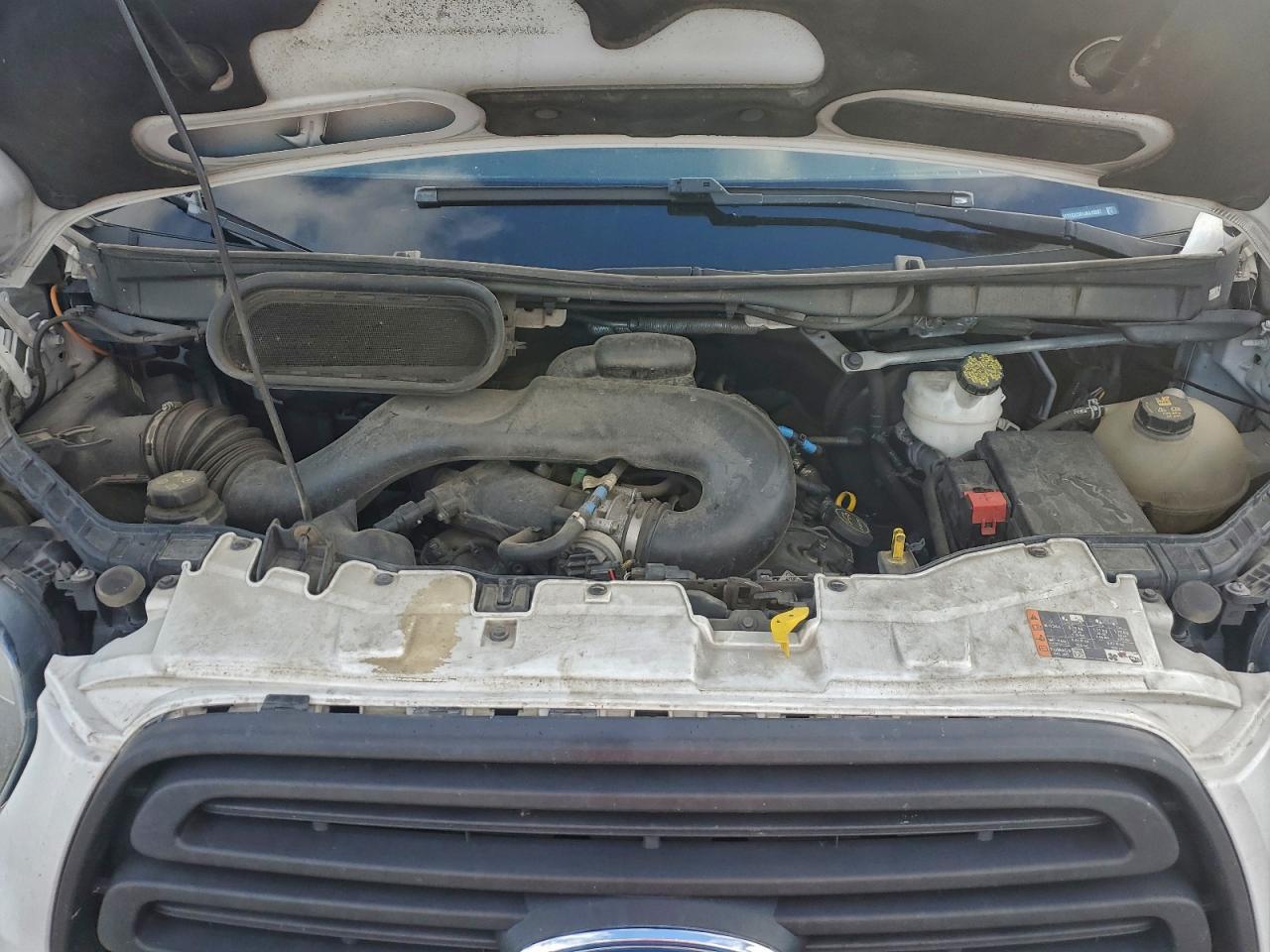 Ford Transit T-150 Image 12