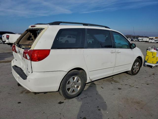 Toyota Sienna Ce Image 12
