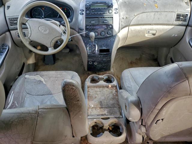 Toyota Sienna Ce Image 8