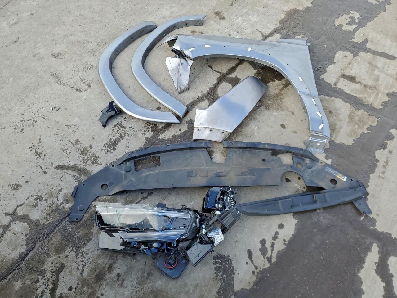 Ram 1500 Limited Image 4