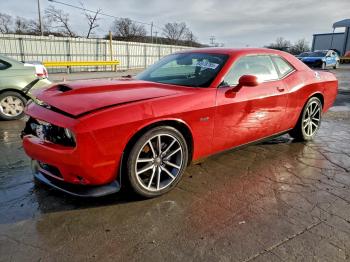  Salvage Dodge Challenger
