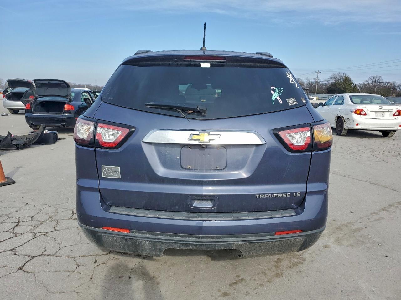 Chevrolet Traverse Ls Image 4