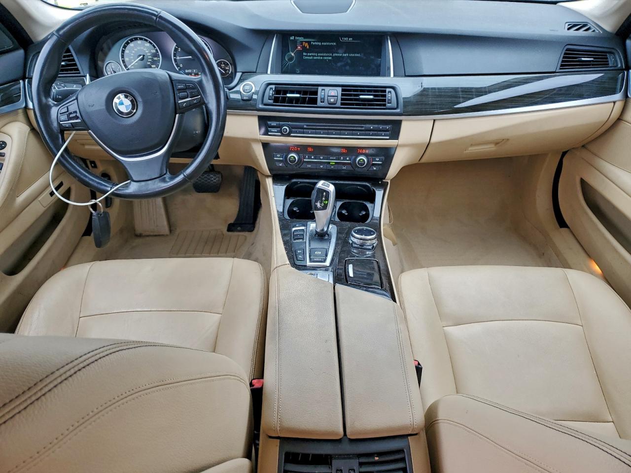BMW 5 Series Xi Image 12