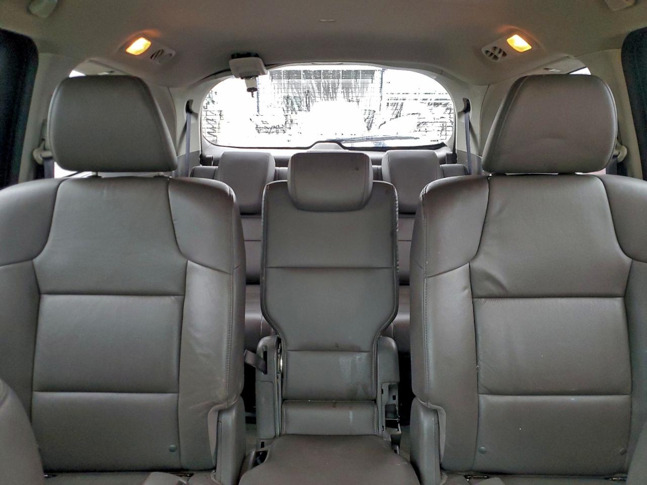 Honda Odyssey Exl Image 9