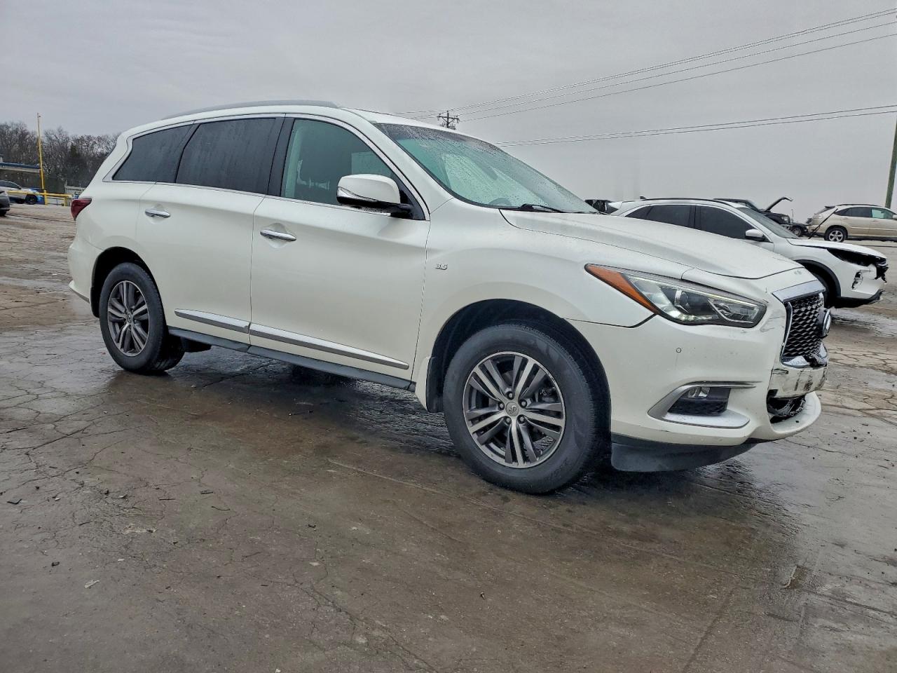 INFINITI Qx Image 4