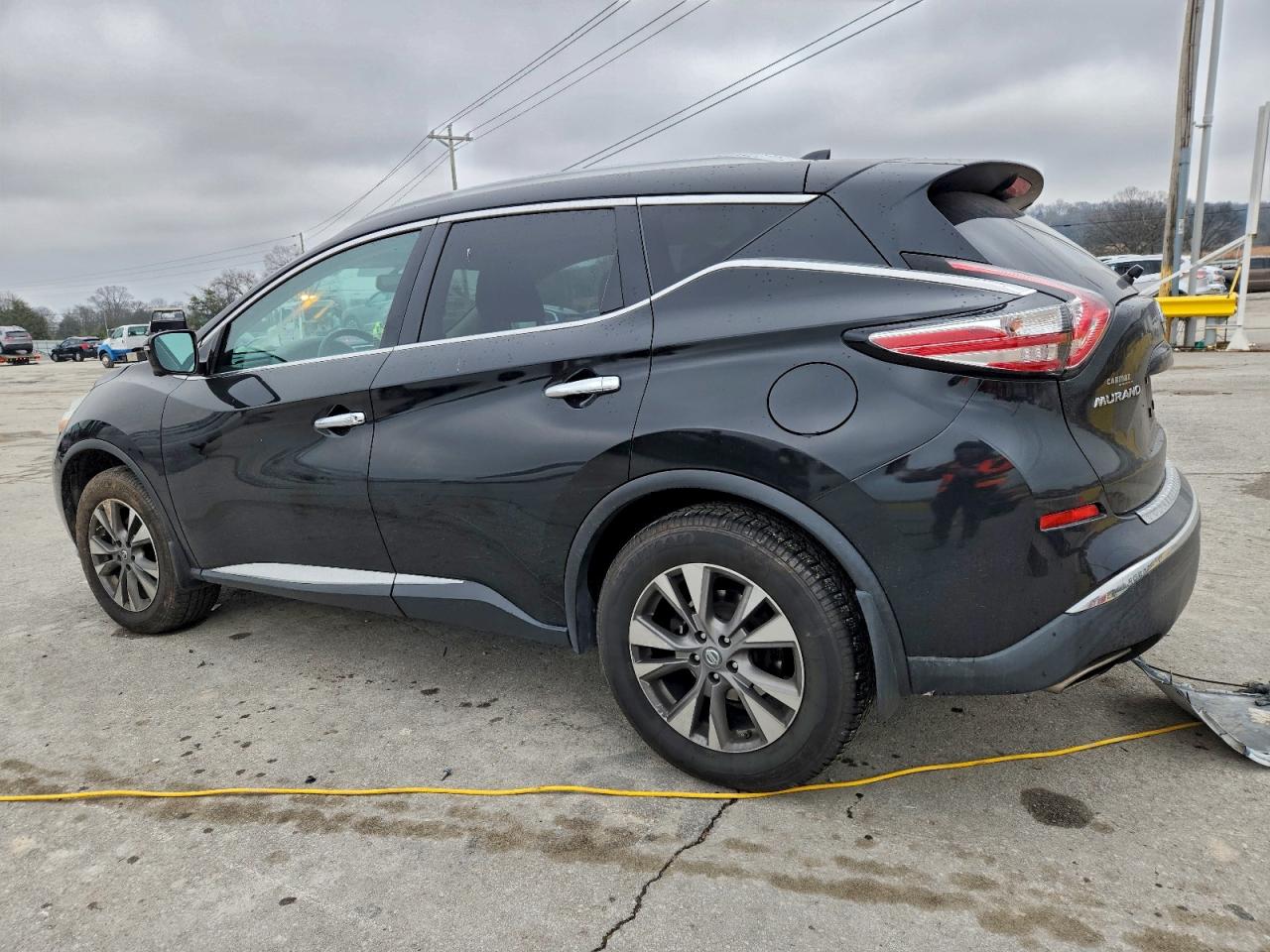 Nissan Murano S Image 2