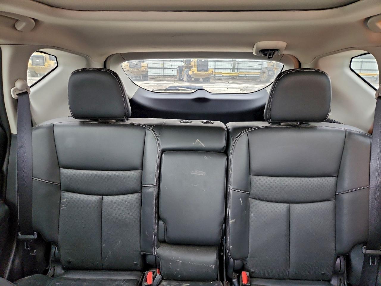 Nissan Murano S Image 7