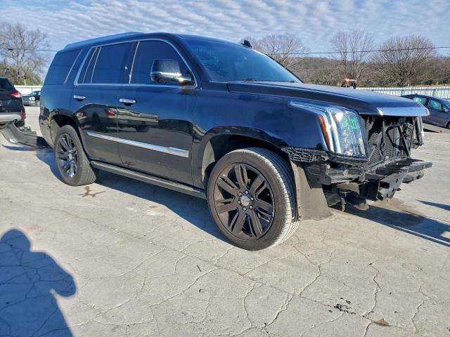 Cadillac Escalade Premium Image 13