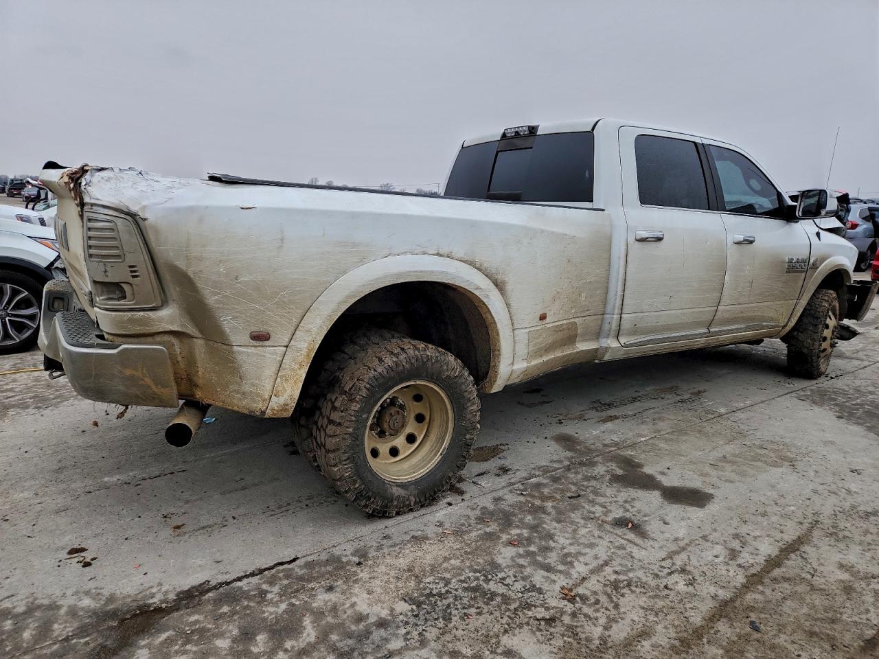 Dodge Ram 3500 Longhorn Image 4