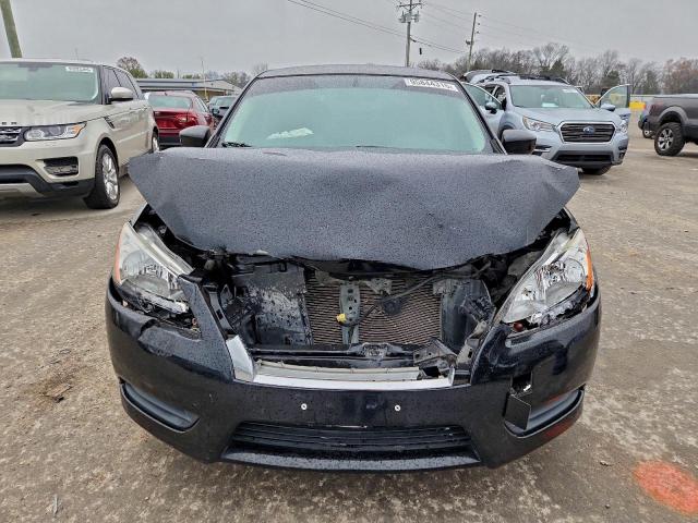 Nissan Sentra S Image 4