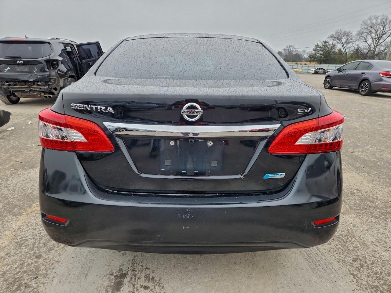 Nissan Sentra S Image 12