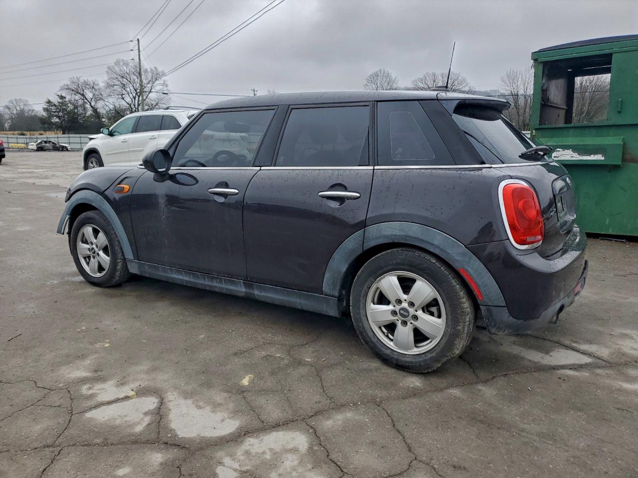 MINI Cooper Image 12