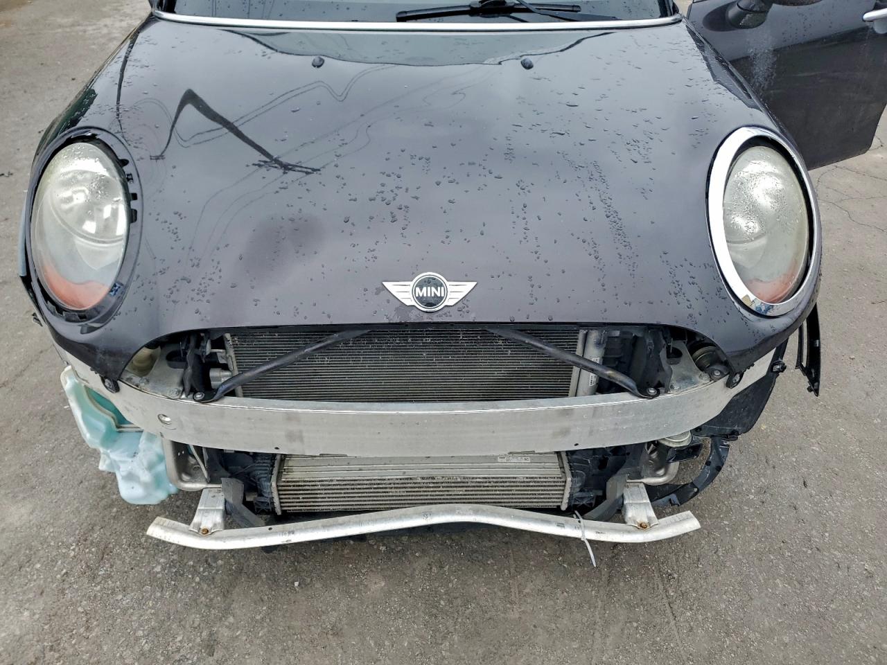 MINI Cooper Image 2