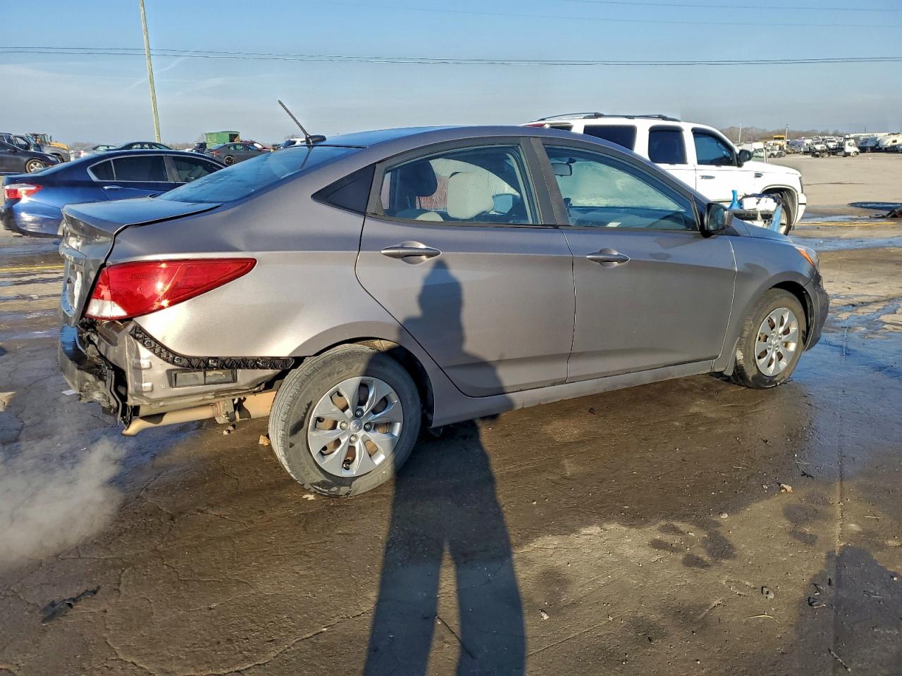 Hyundai ACCENT Se Image 5