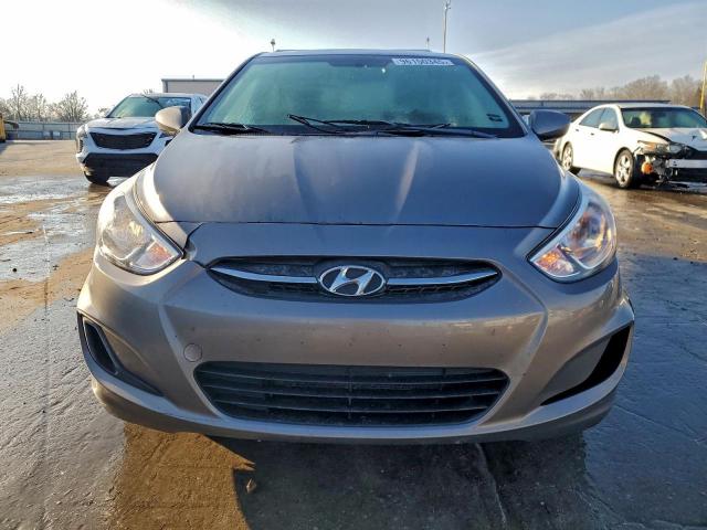 Hyundai ACCENT Se Image 6