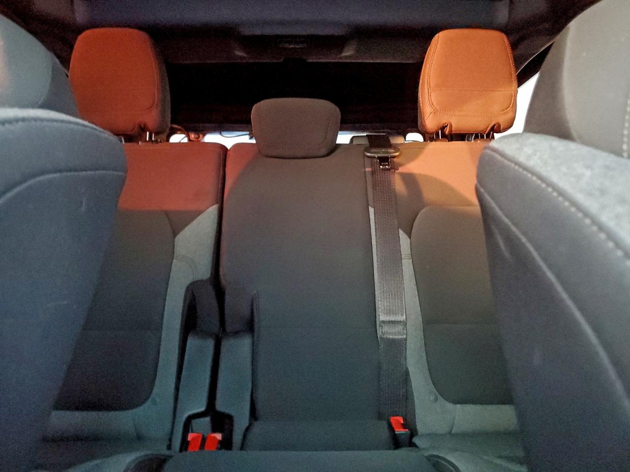 Ford Bronco Base Image 10