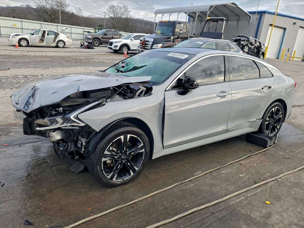 Kia K5 Gt Line Image 1