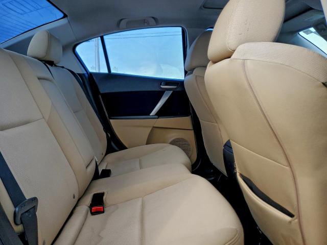 Mazda Mazda3 S Image 8