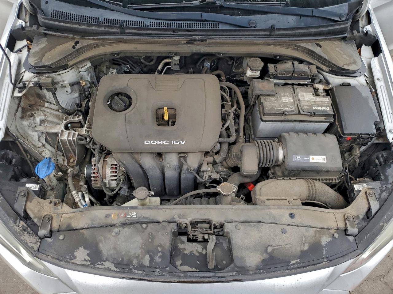Hyundai ELANTRA Sel Image 11
