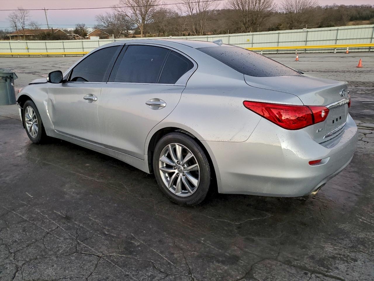 INFINITI Q50 Base Image 9