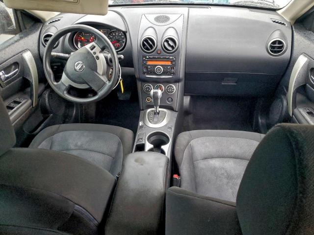 Nissan Rogue S Image 2