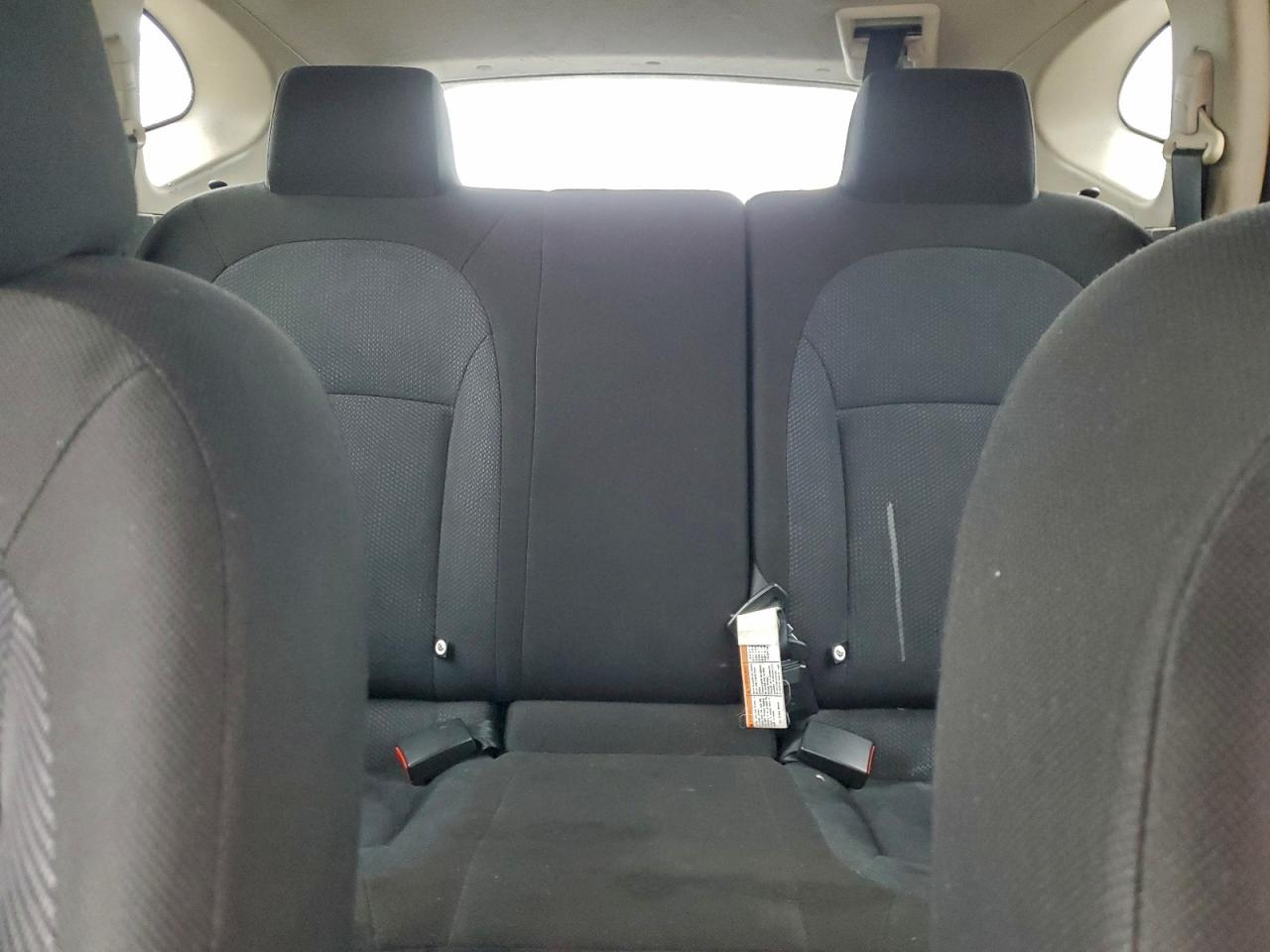 Nissan Rogue S Image 6