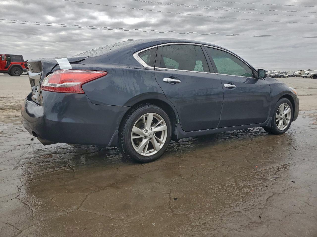 Nissan Altima 2.5 Image 6