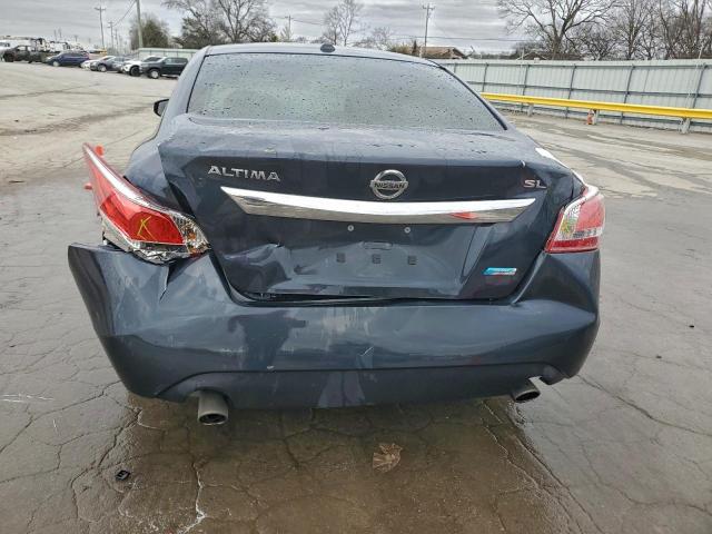 Nissan Altima 2.5 Image 5