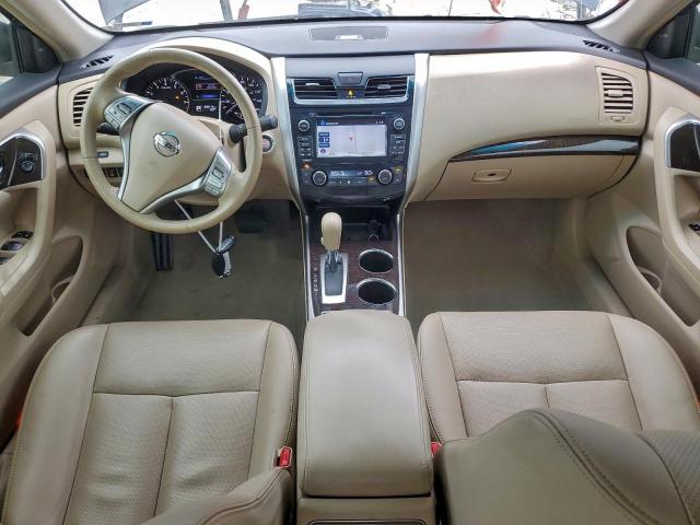 Nissan Altima 2.5 Image 2
