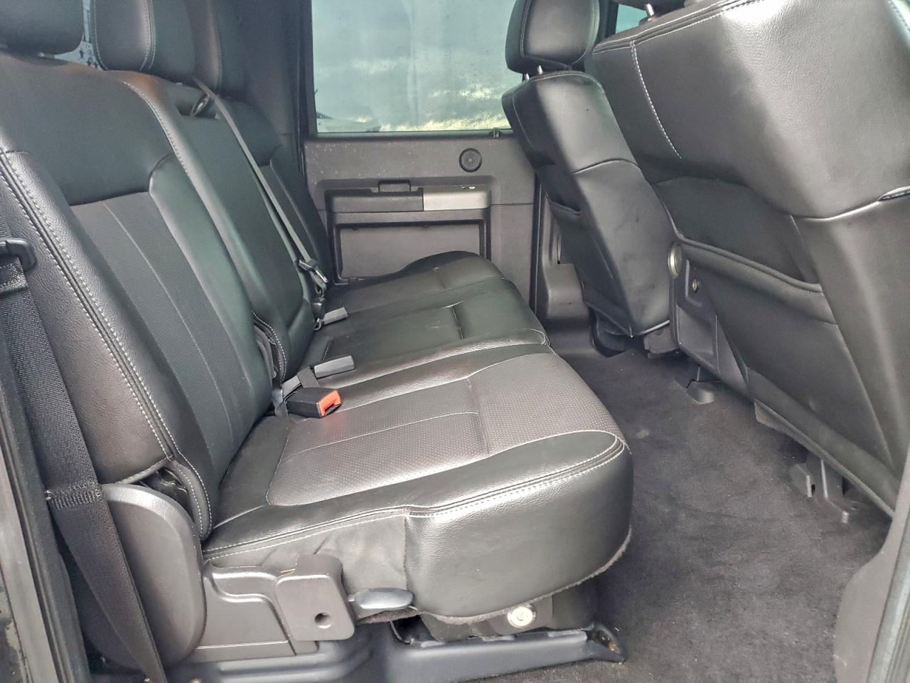 Ford F-250 Super Duty Image 12