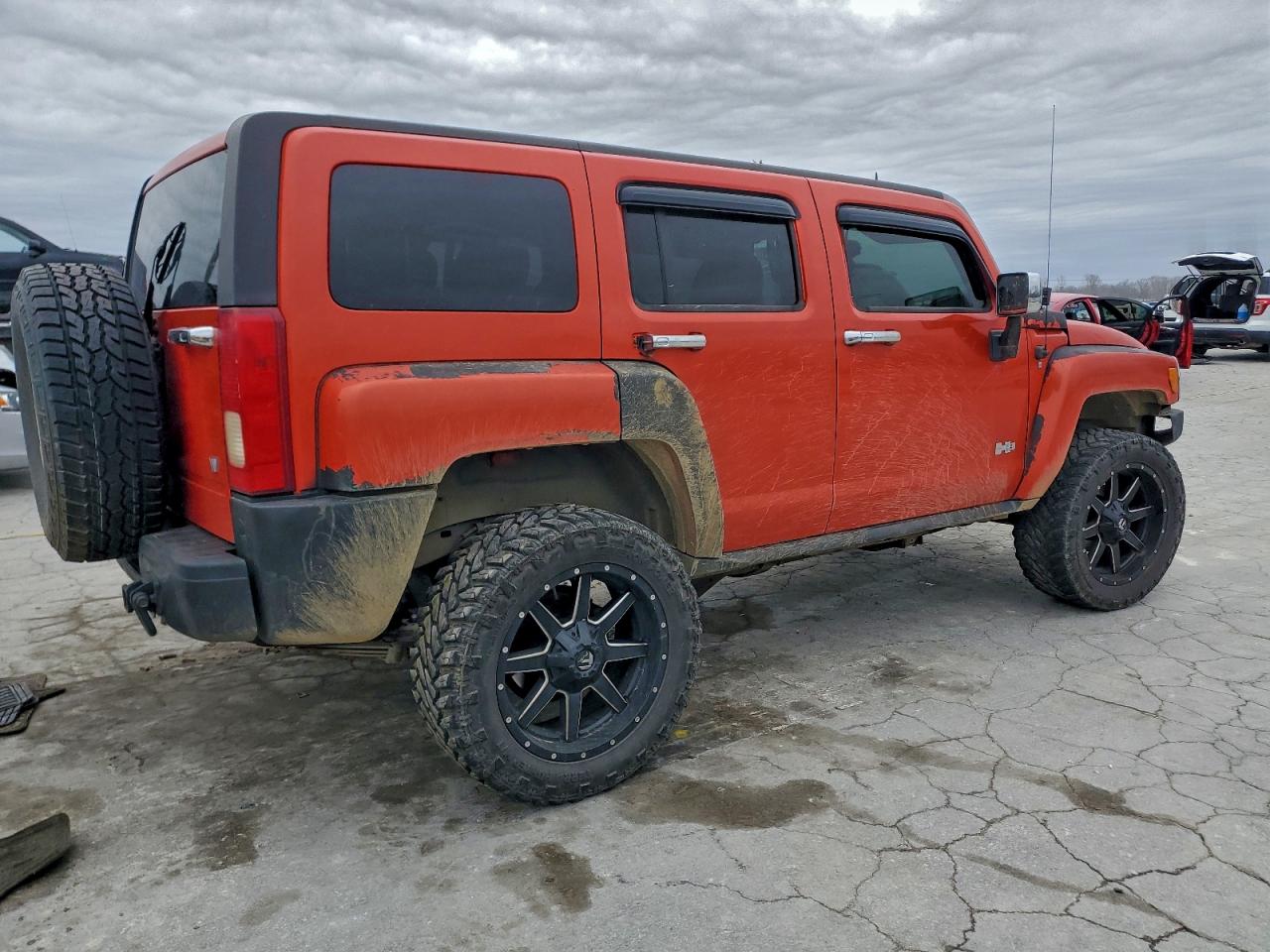 HUMMER H3 Image 3