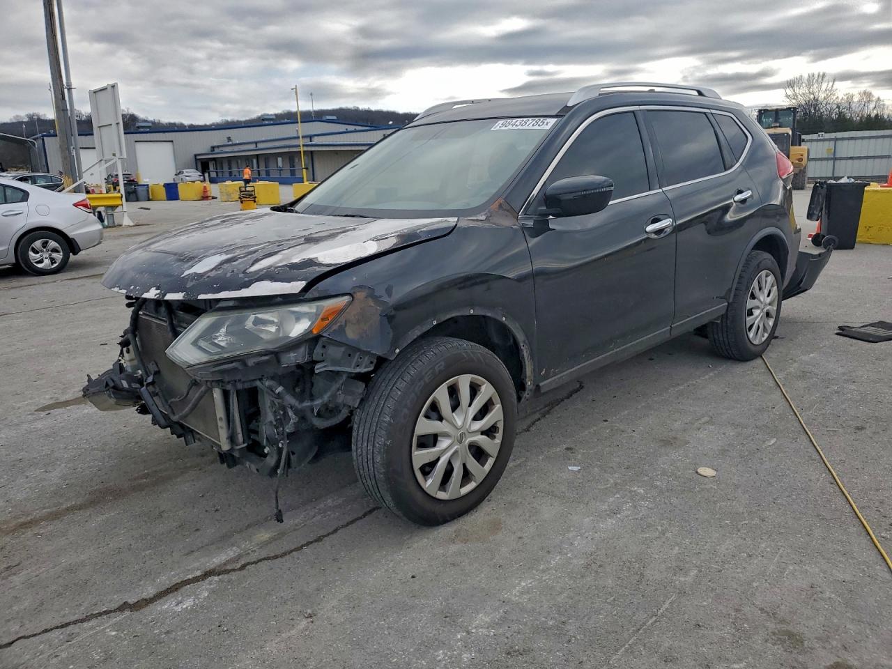 Nissan Rogue S Image 1