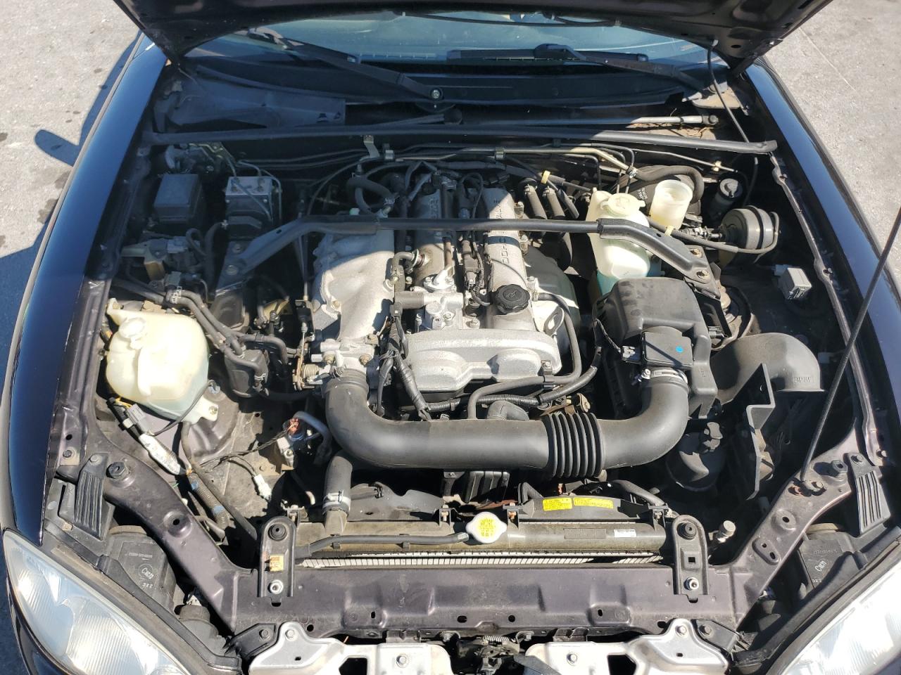 Mazda Mx5 Base Image 9