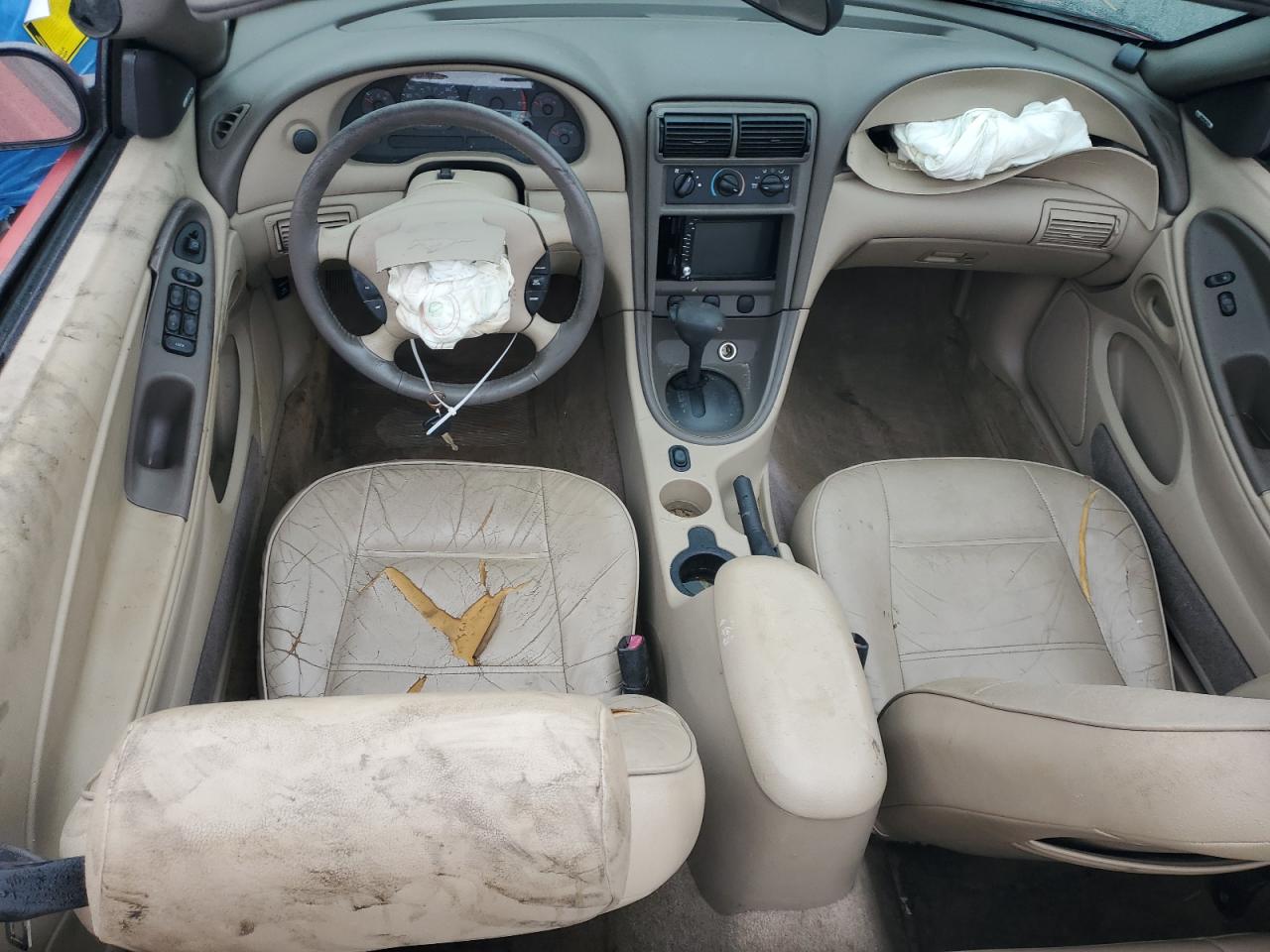 Ford Mustang Image 5