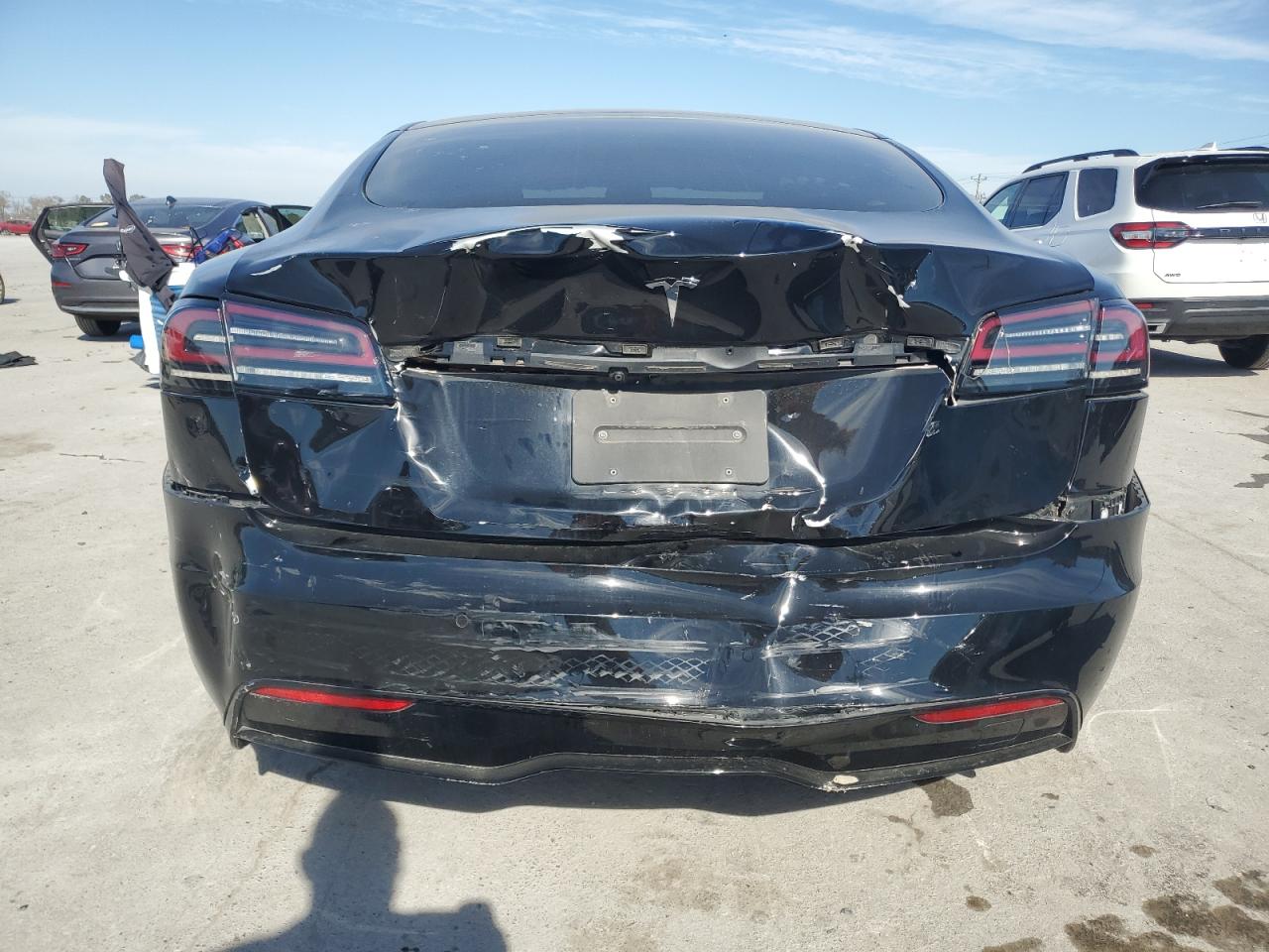 Tesla Model S Image 9