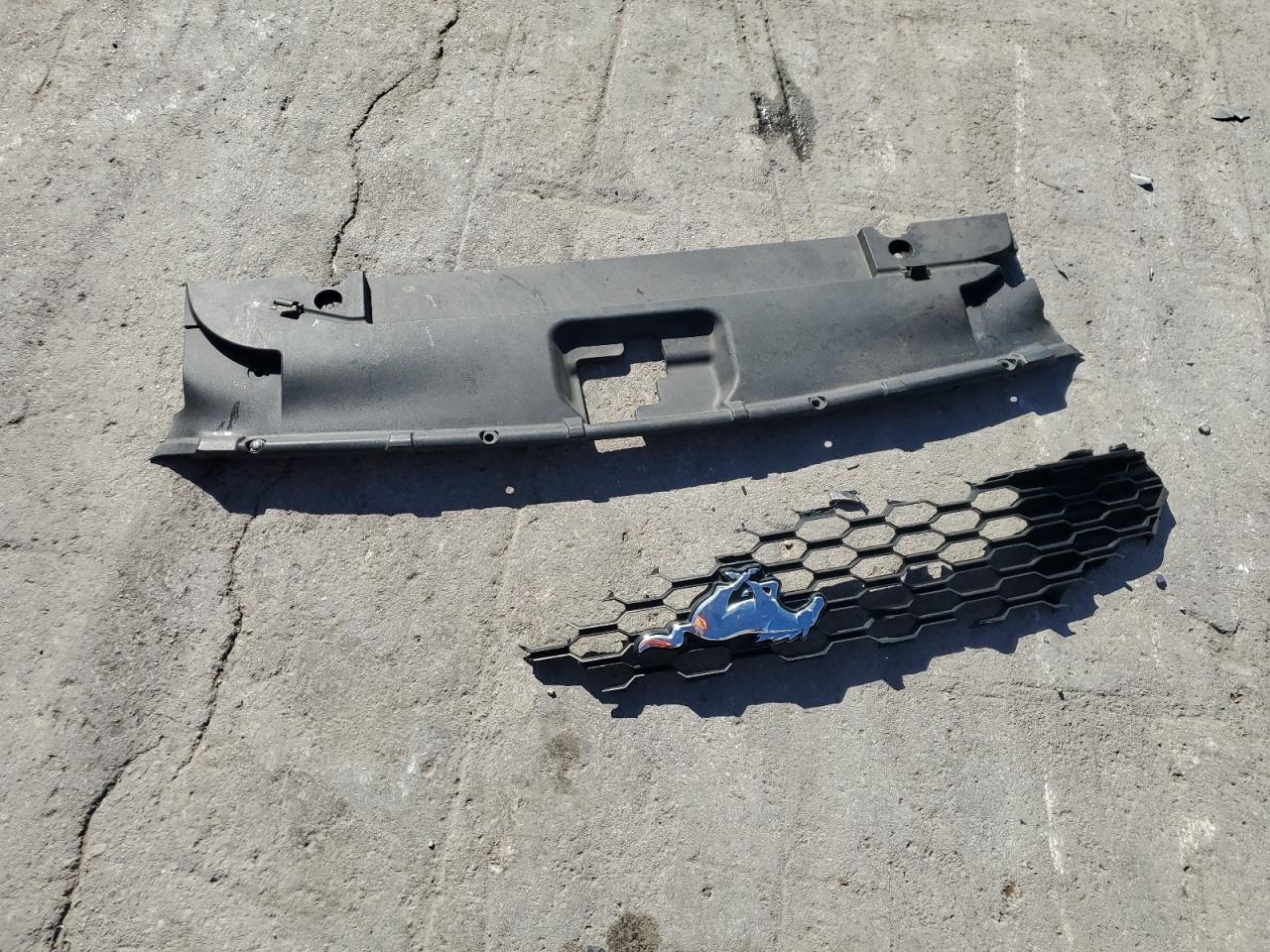 Ford Mustang Image 11